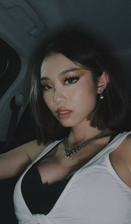 Chael dot 無料のポルノスター 写真