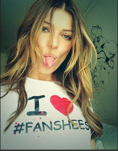 Ivana Milicevic ポルノスター 独占 写真