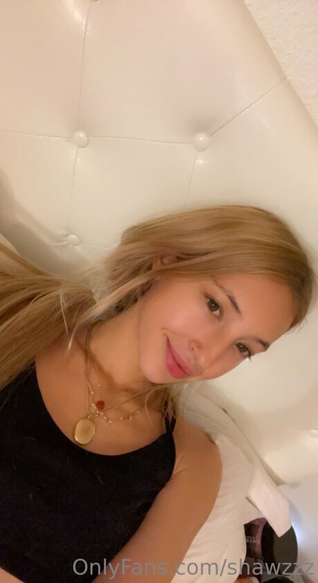 Shawzzz 高品質スター 画像