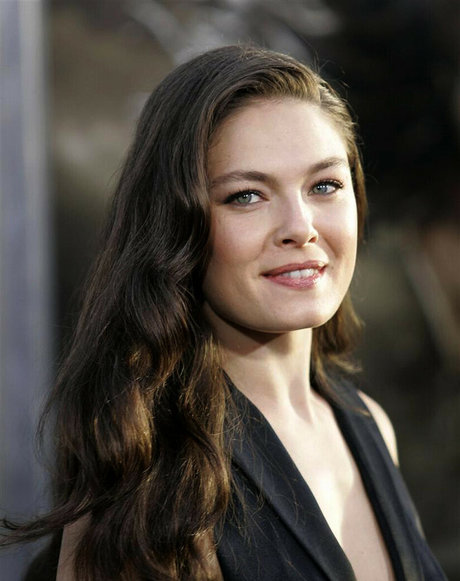 Alexa Davalos ポルノ女優 画像