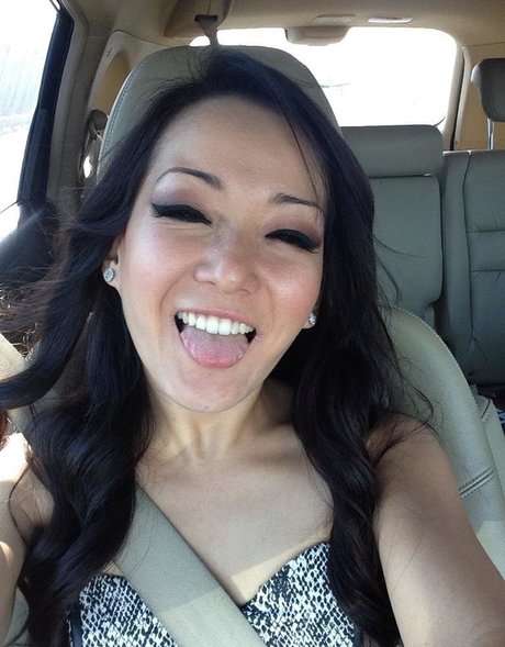 毛深い妊婦OnlyFans セクシーxxx 画像