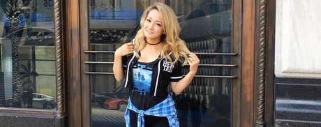 Reina Scully アートモデル 画像