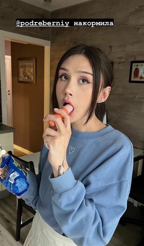 大きな白いチンポ OnlyFans セクシー裸 写真