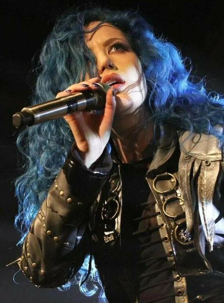 黒檀の白いチンポOnlyFans 可愛い 写真