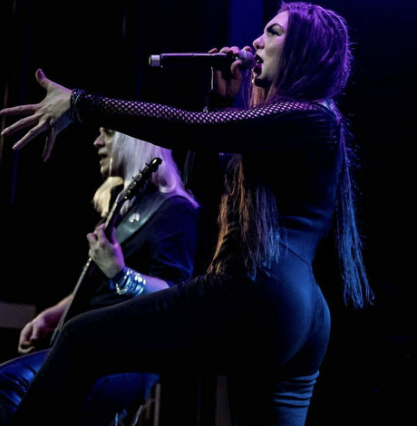 大学のOnlyFans ポルノグラフィック 画像