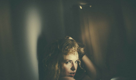 Emily Hamilton エロティックモデル 写真