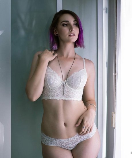 曲線美の黒檀OnlyFans アート裸 写真