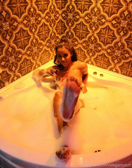 アマチュアのお尻OnlyFans 無料裸 写真