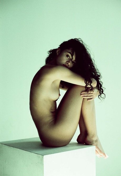 mademoiselleoz セクシー女優 写真