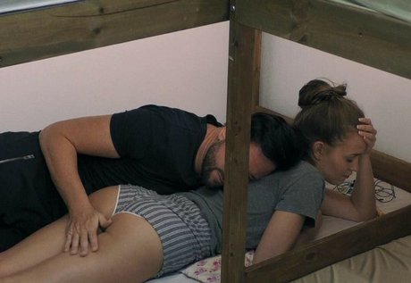 Laura Mueller アートスター 画像