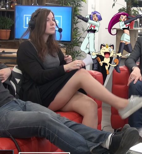 アジア人トゥインクOnlyFans 美しいヌード 画像