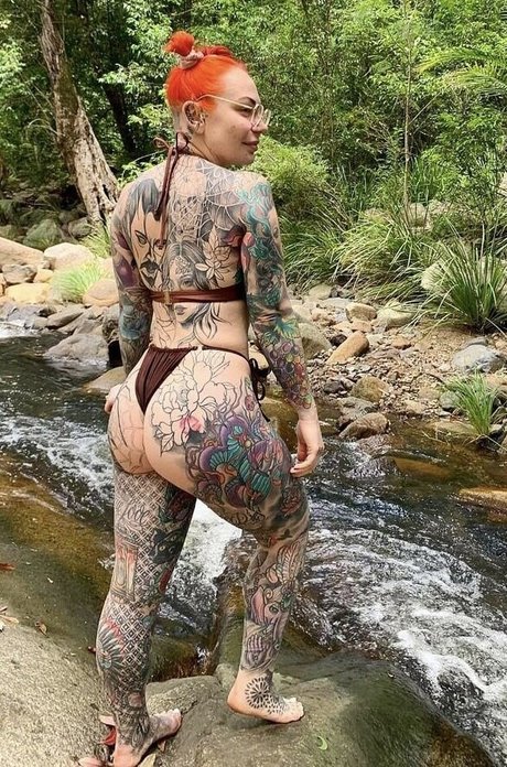 Spittingdiamonds ポルノスター xxx 写真