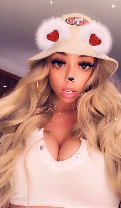 水中オンリーファン ポルノ ギャラリー