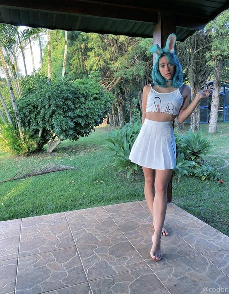 codon sg アダルトスター 写真