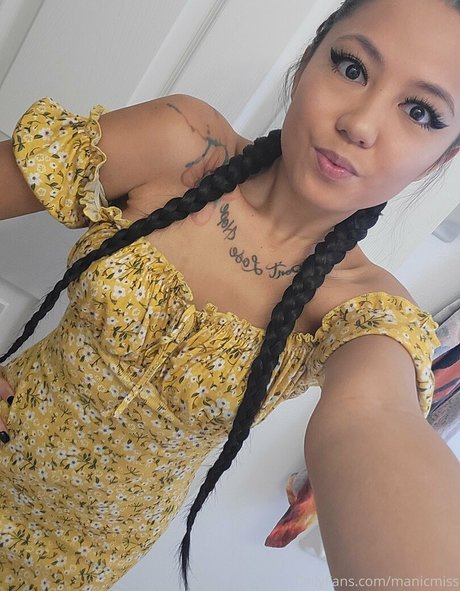 ゲイのラフなOnlyFans 無料ヌード アーカイブ