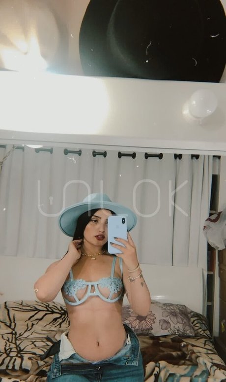 ツインズオンリーファン セクシー 写真