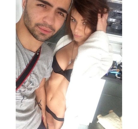 Balla Yana ポルノスター ヌード 写真