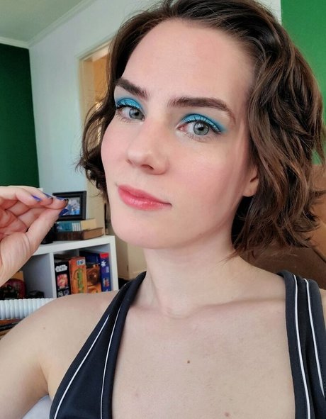 Maggie Mae Fish ヌードのポルノスター 画像