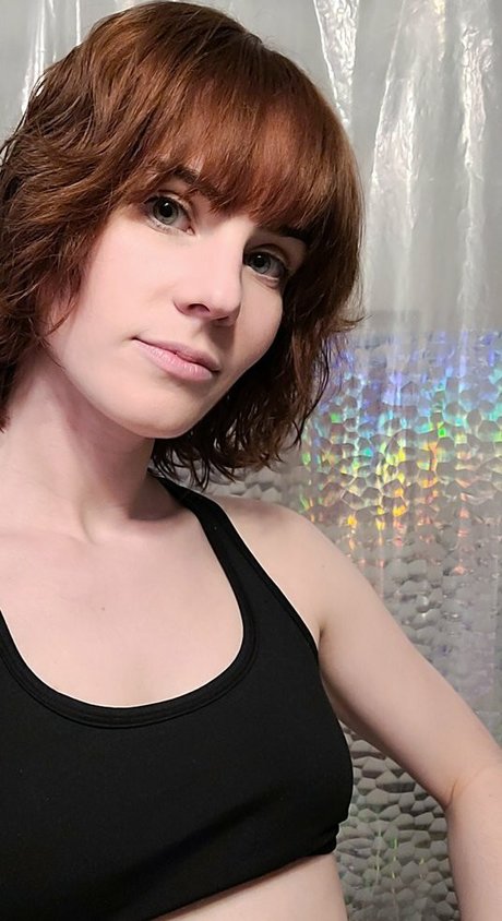 Maggie Mae Fish セクシーなスター アーカイブ