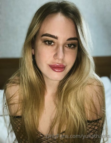 Yulia Thanks 素敵なモデル 画像