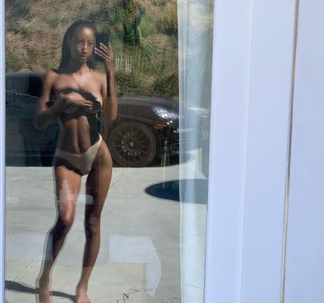 Vinetria 無料のポルノスター アーカイブ