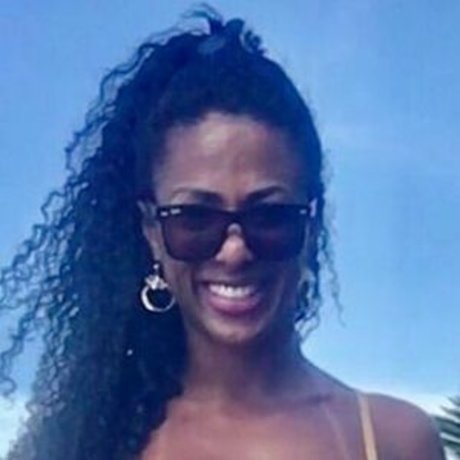 Pretah Van 裸のスター 写真