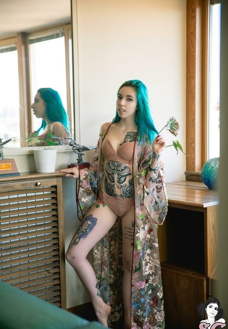 giadasuicide ポルノスター 可愛い 写真
