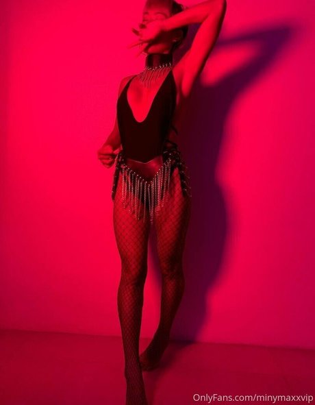 Minymaxxvip スターセックス 画像
