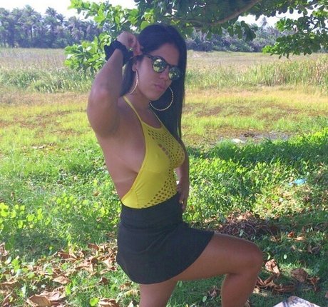 Milla Caldas 裸のモデル 写真