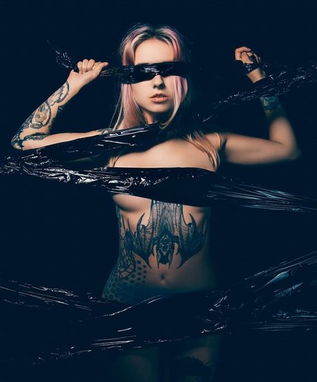 pandatylr エロティックなモデル ギャラリー