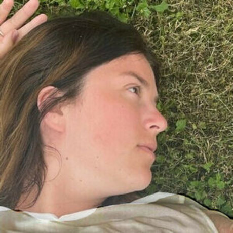 Madalina Loana 完璧なモデル 写真