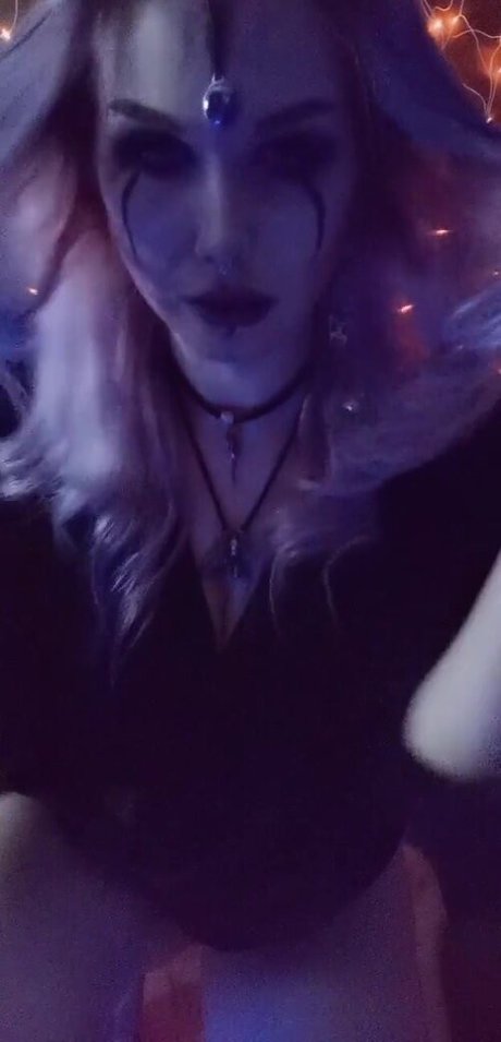 blackthornwitch スター 裸 写真