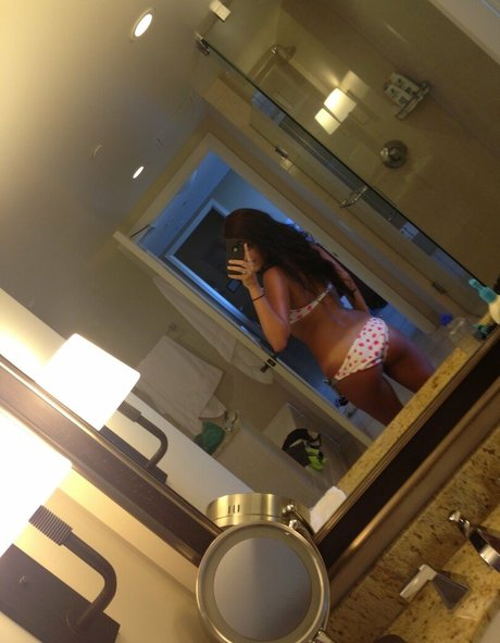 黒檀の小人OnlyFans 無料ポルノ アーカイブ