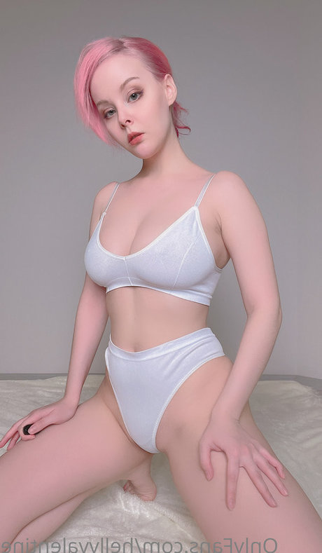 ゴスアジアンOnlyFans ホットセクシー 写真