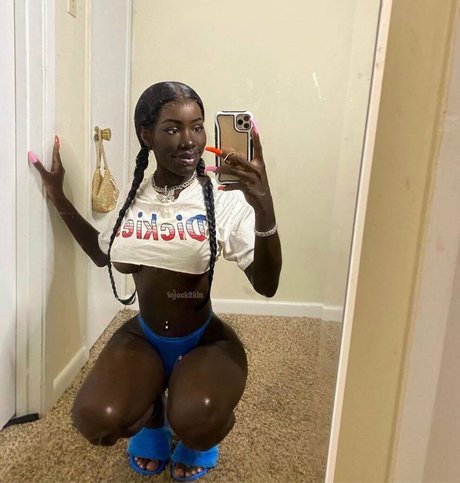 Cyn Kaine トップポルノスター ギャラリー