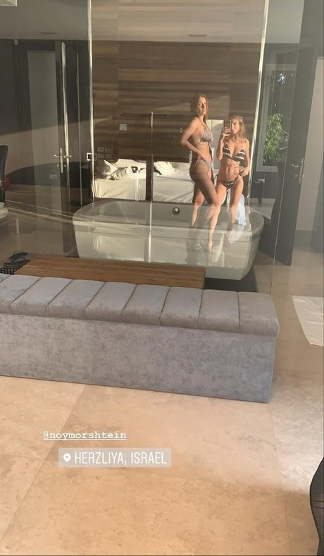 レズビアン ストラップオン OnlyFans ホットxxx 画像