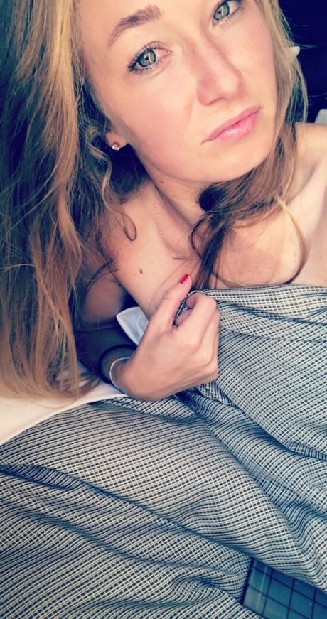 姉妹OnlyFans 裸 画像