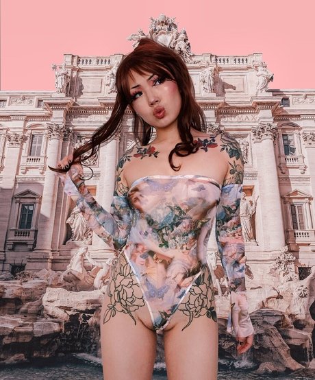 Lunachrissy ヌードのポルノスター 写真