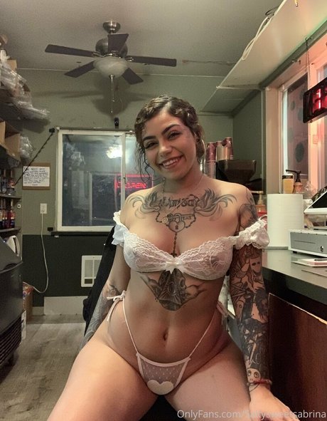 ニューハーフ ドミナトリックス OnlyFans ホットヌード 画像