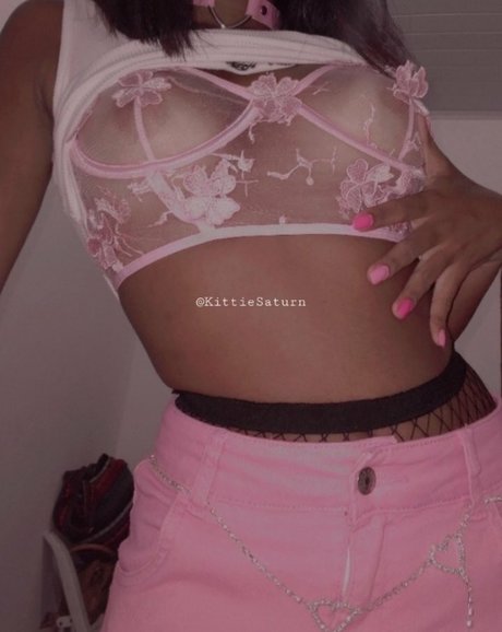 Saturn Foolmelancholy セクシーなスター 写真