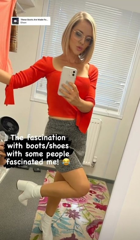 Stephanie Waring ポルノスター エロティック 写真