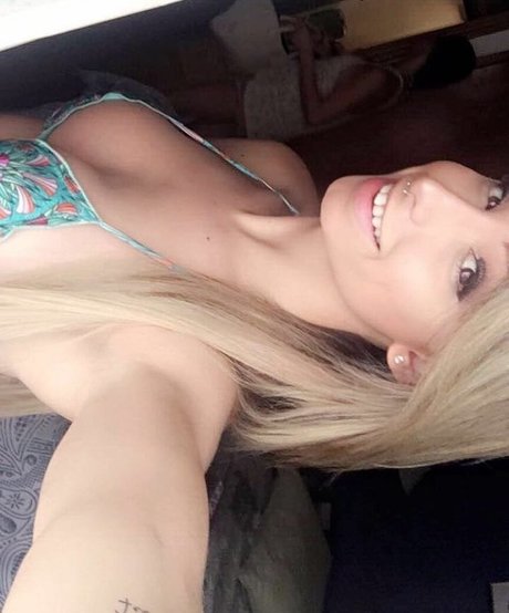 Mary Duarte HDモデル 写真