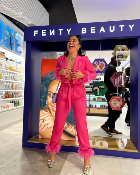 プリンセスアジアンOnlyFans 無料裸 写真