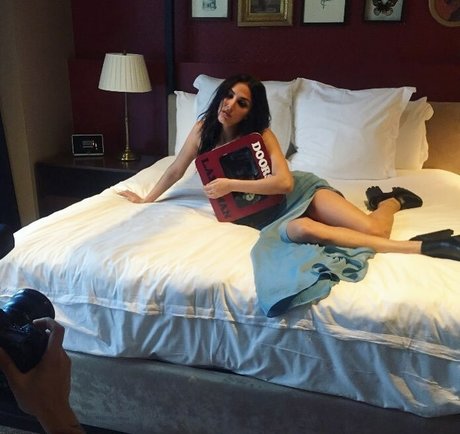 Cassie Scerbo ホットモデル 写真