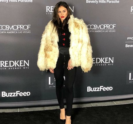 Cassie Scerbo ポルノスター 素敵 写真