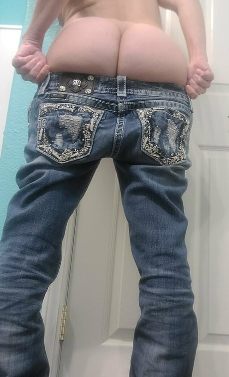 若いティーンのOnlyFans セクシーヌード 写真