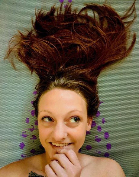 太ったおばあちゃんOnlyFans 美しい裸 アーカイブ