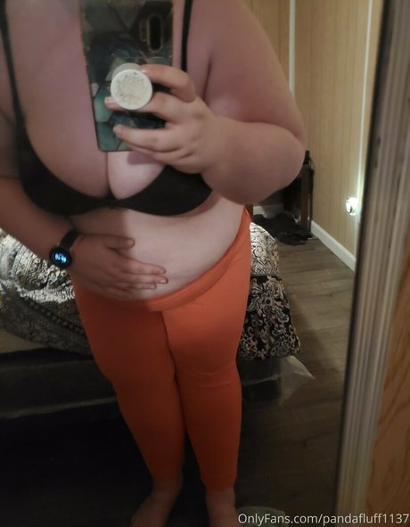 ブルネットの看護師OnlyFans xxx 写真