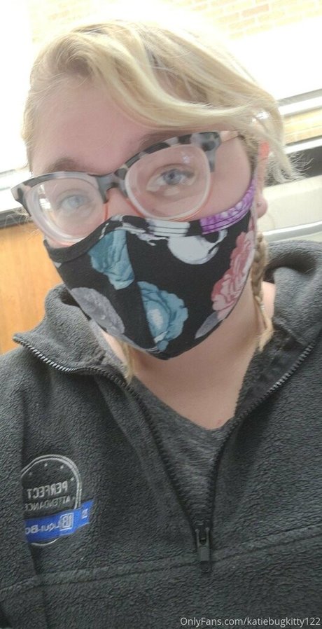 katiebugkitty122 ポルノスター 画像