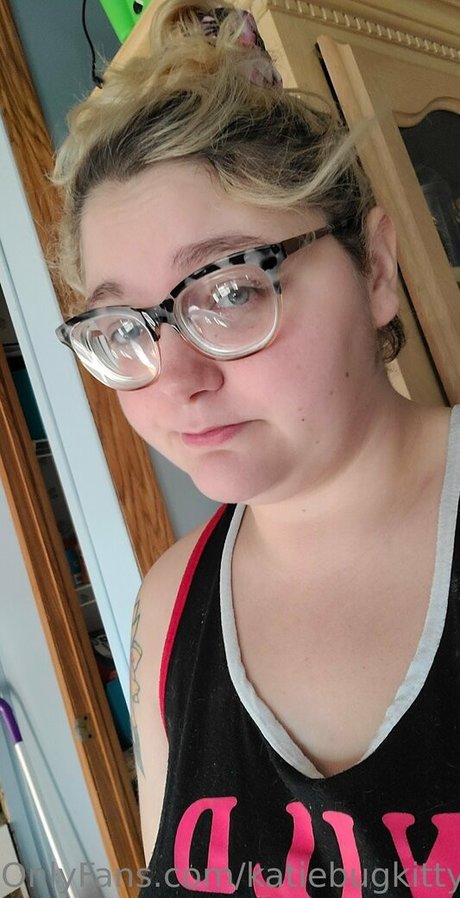 katiebugkitty122 セックスモデル 画像